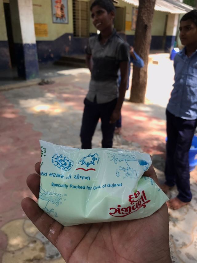 WhatsApp Image 2017-09-21 at 8.07.39 PM